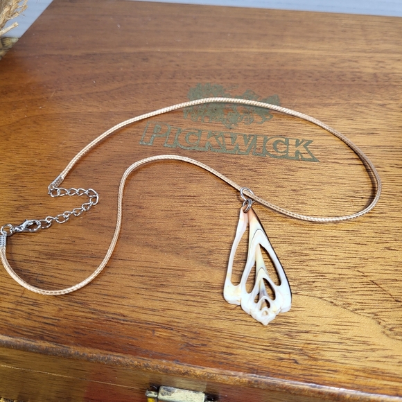 Vintage Natural Sea Shell Slice Necklace Pendant - Picture 6 of 14